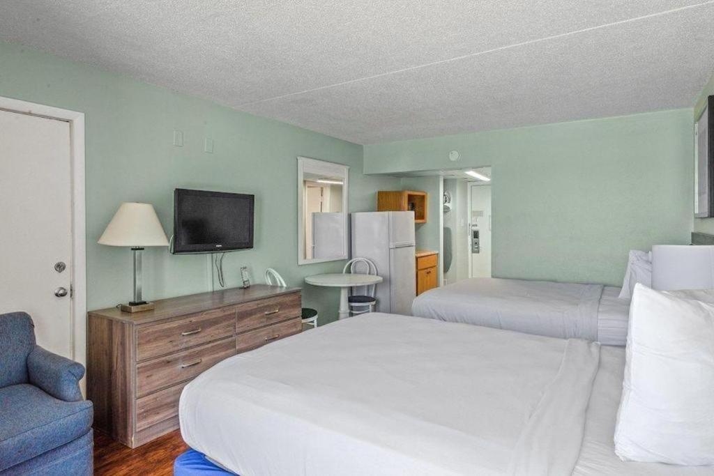 Sea Mist Hotel 3*